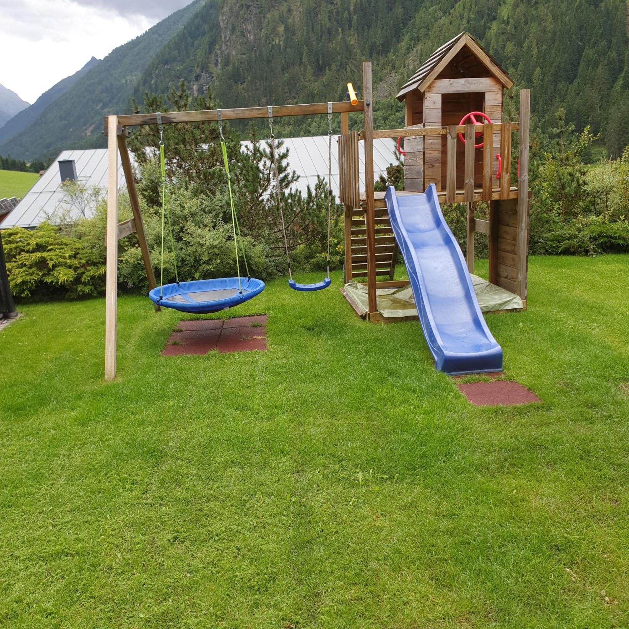 Pitztal Ferienwohnungen Sankt Leonhard im Pitztal Exterior photo